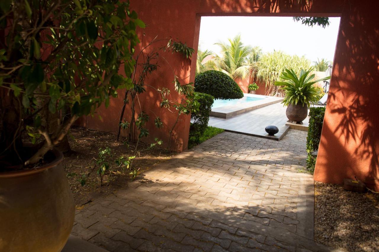 Hotel Maison Rouge Cotonou Exterior photo